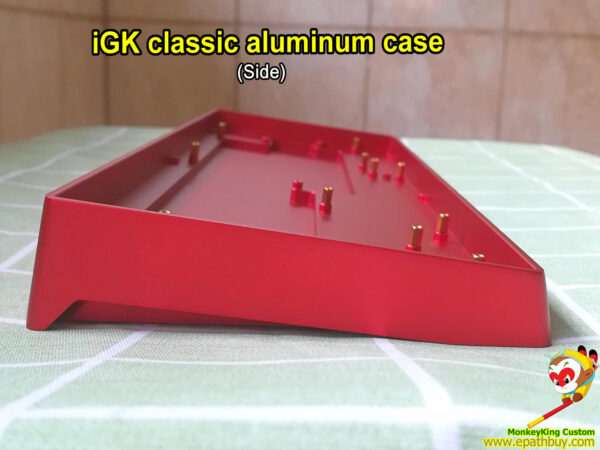 iGK classic aluminum case red side photo
